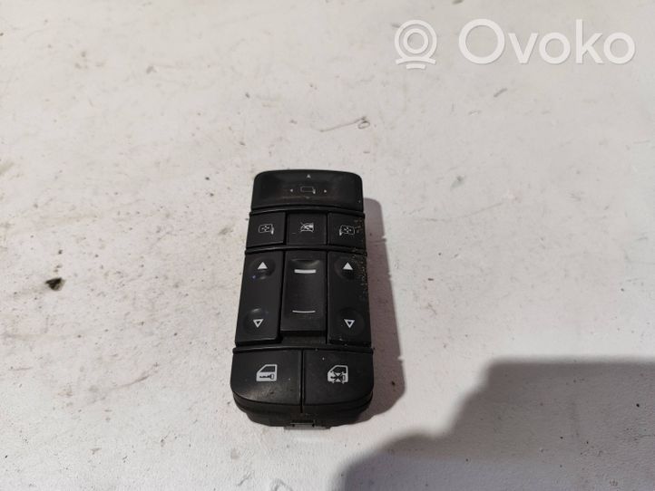 Opel Vectra C Interruttore di controllo dell’alzacristalli elettrico 13224058