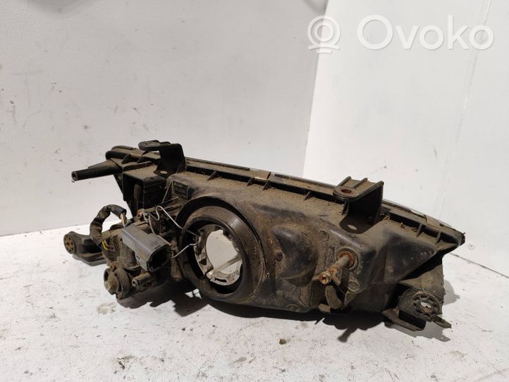 Subaru Legacy Phare frontale 10020580