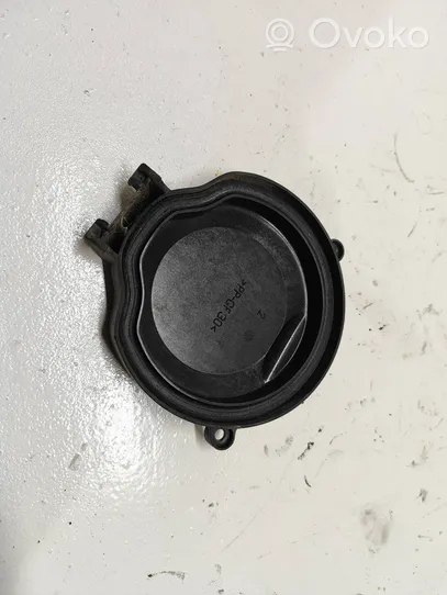 Audi A4 S4 B7 8E 8H Osłona żarówki lampy przedniej 1305239262