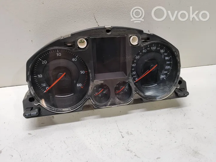 Volkswagen PASSAT B6 Compteur de vitesse tableau de bord 3C0920870Q