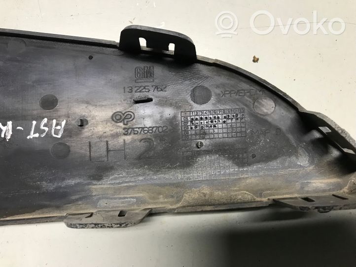 Opel Astra H Mascherina inferiore del paraurti anteriore 13225762