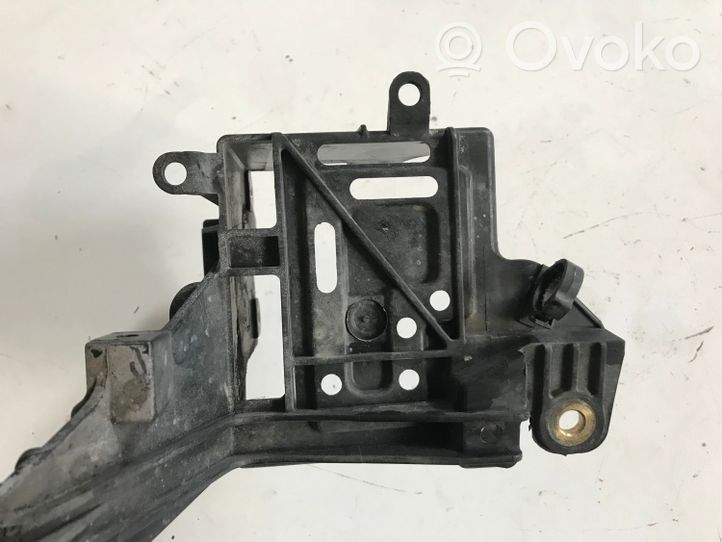 Opel Zafira B ABS pump bracket 13214940