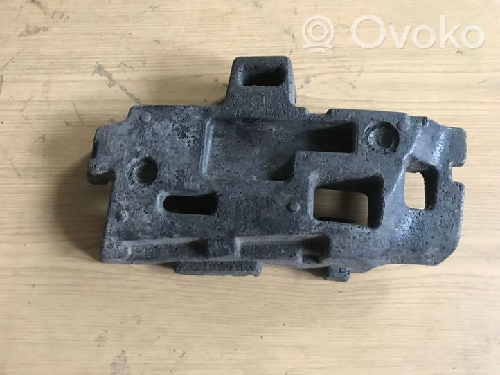 Opel Astra H Absorber zderzaka przedniego 13225774