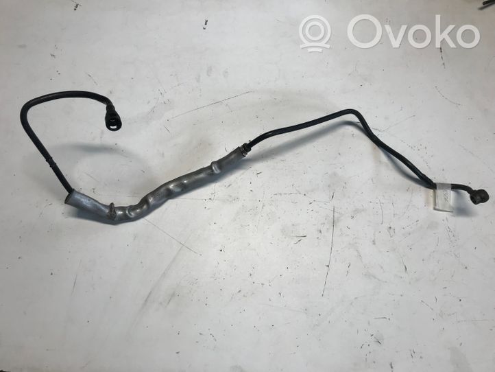 Opel Signum Fuel line pipe 