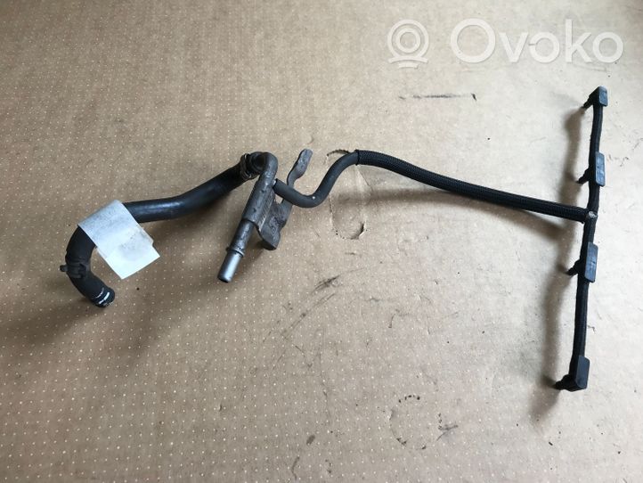 Opel Astra J Linea/tubo flessibile di ritorno del carburante 55586993