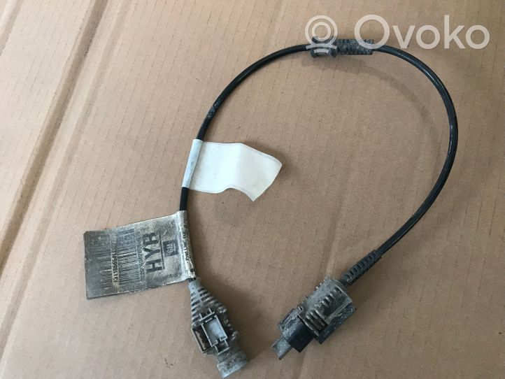 Opel Zafira B Front ABS sensor wiring 13118565