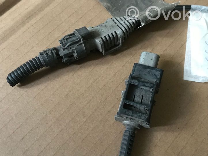 Opel Astra H Front ABS sensor wiring 13118565