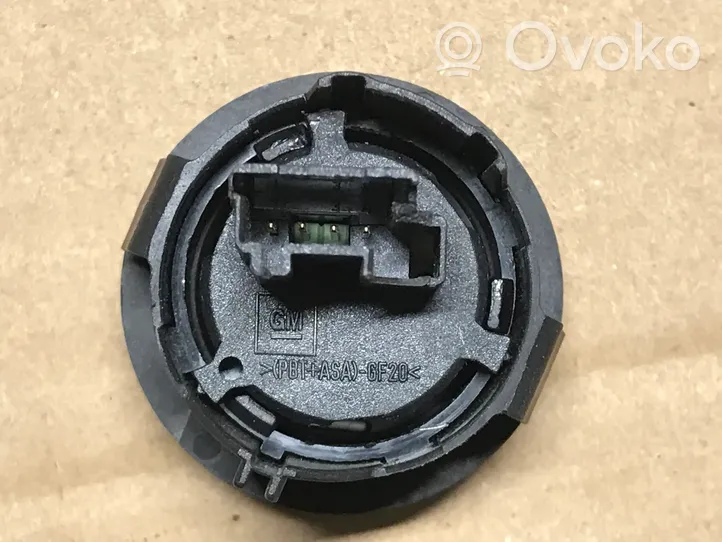 Opel Insignia A Interruptor para abrir la puerta trasera 13278364