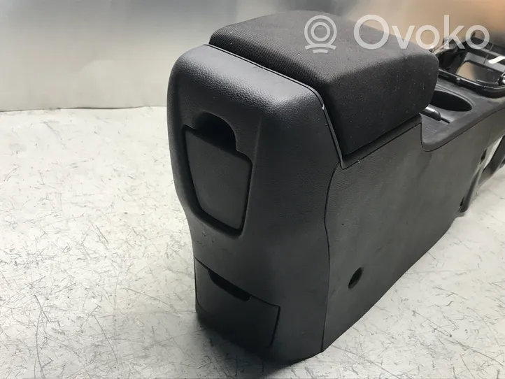 Opel Astra J Armrest 13312282