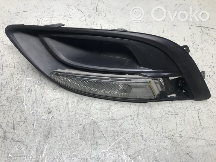 Opel Astra J Indicatore di direzione anteriore 13367143