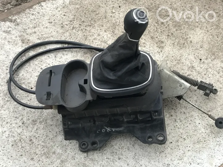 Opel Corsa D Gear selector/shifter (interior) 55347447