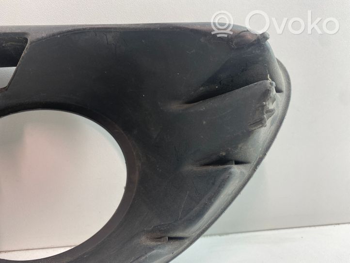 Volkswagen Golf V Mascherina inferiore del paraurti anteriore 5M0853665C