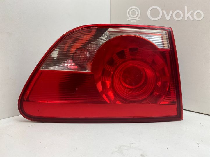 Seat Altea Lampy tylnej klapy bagażnika 5P8945093D