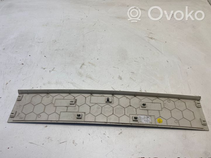 Volkswagen PASSAT B8 Osłona / Listwa podsufitki bagażnika 3G9867617