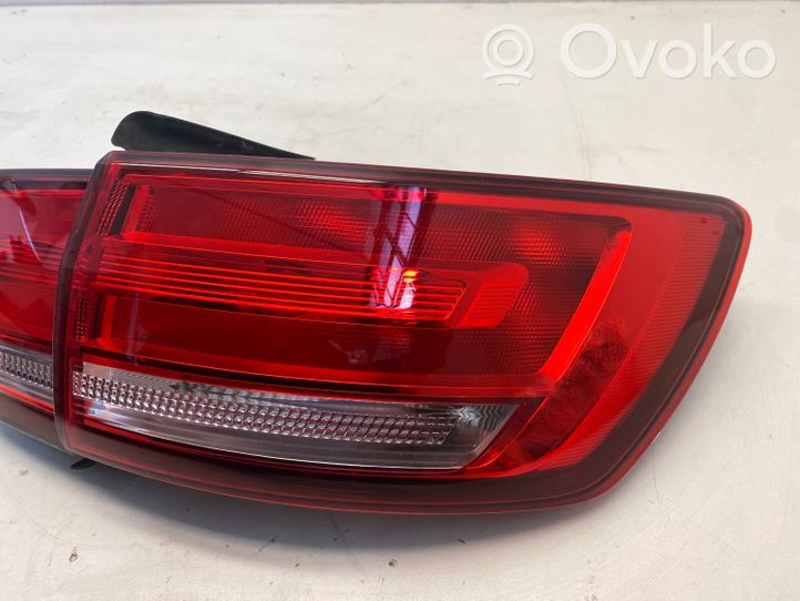 Audi A4 S4 B9 Lampy tylne / Komplet 8W9945070