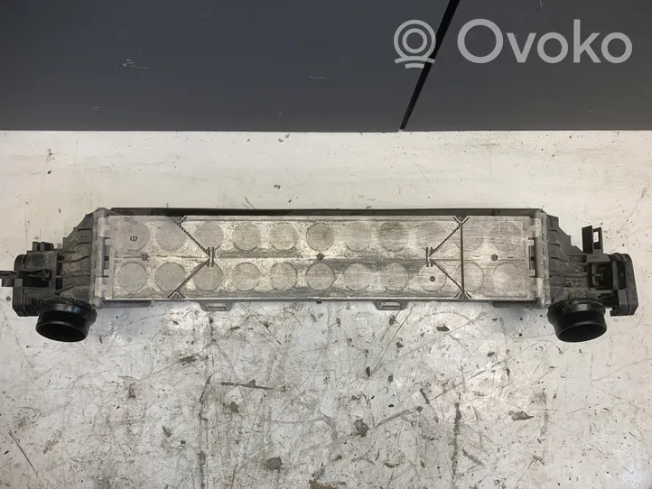 BMW X5 G05 Chłodnica powietrza doładowującego / Intercooler 8584127