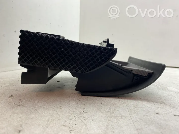 Audi A2 Posacenere (anteriore) 8Z0857951