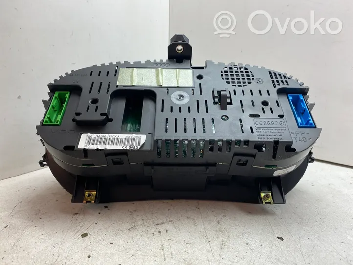 Audi A2 Tachimetro (quadro strumenti) 8Z0920900T