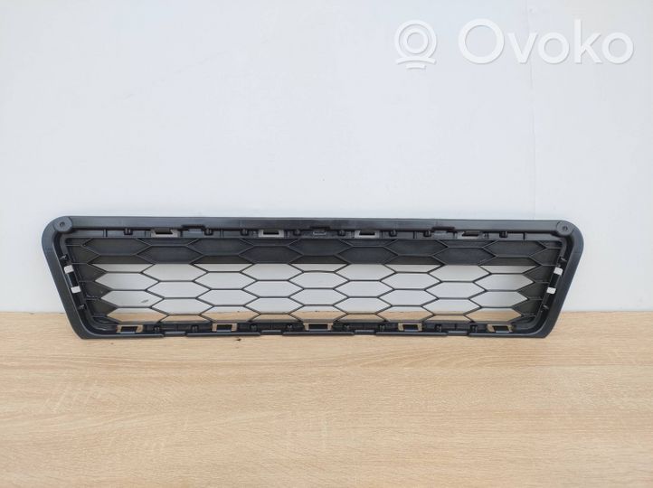 Honda Civic IX Grille inférieure de pare-chocs avant 71103-TV0-E000