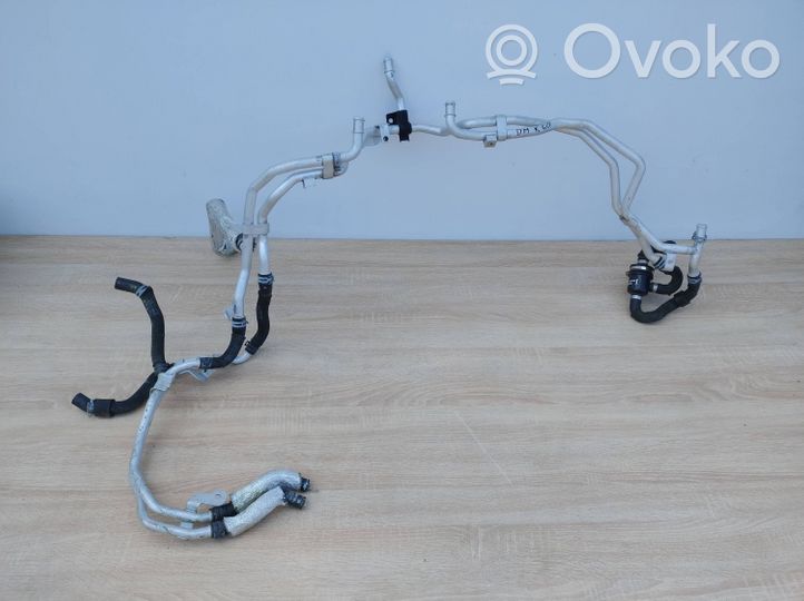 Audi R8 4S Variklio aušinimo vamzdelis (-ai)/ žarna (-os) 4S0121481E