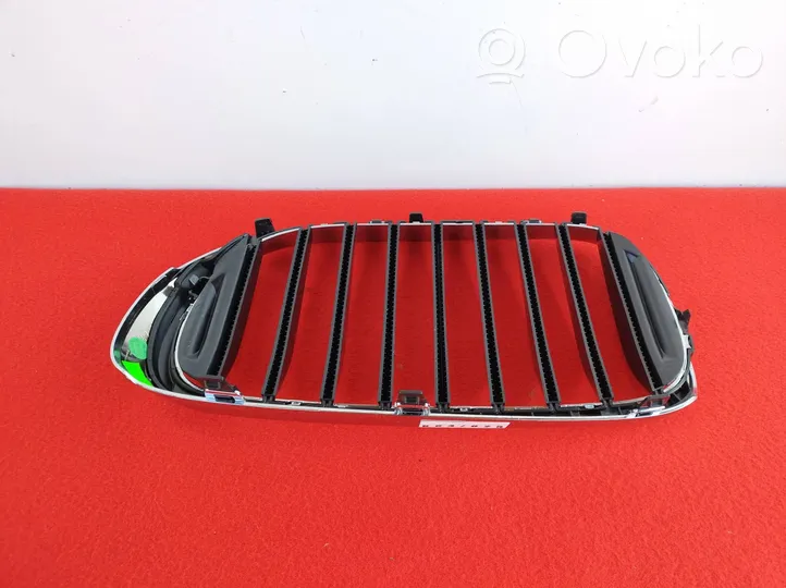 BMW 7 G11 G12 Grille de calandre avant 51137357012