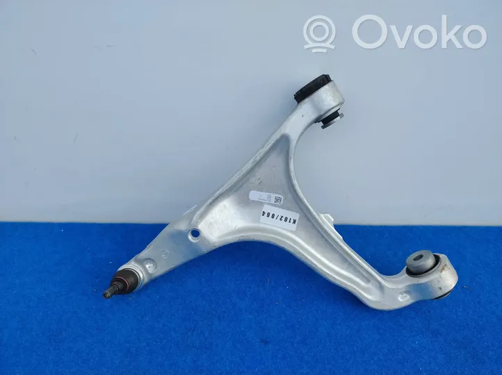 Maserati Levante Triangle bras de suspension inférieur avant 6701063620