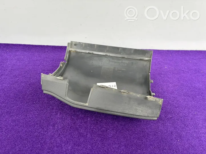 Volkswagen Multivan T5 Rear bumper corner part panel trim 7H0807321B