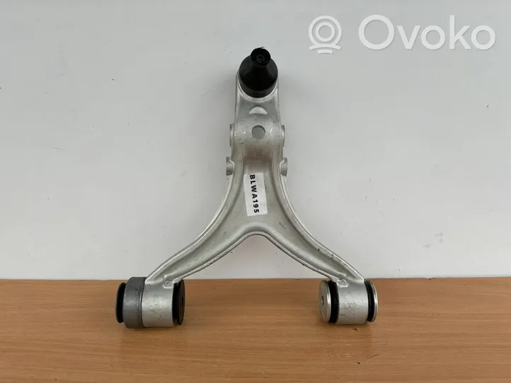 Maserati Quattroporte Triangle bras de suspension inférieur avant 3206581