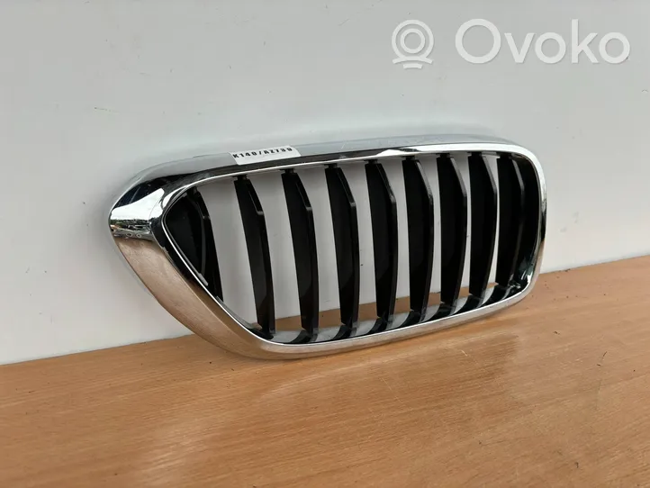 BMW 6 G32 Gran Turismo Etupuskurin alempi jäähdytinsäleikkö 51137412422