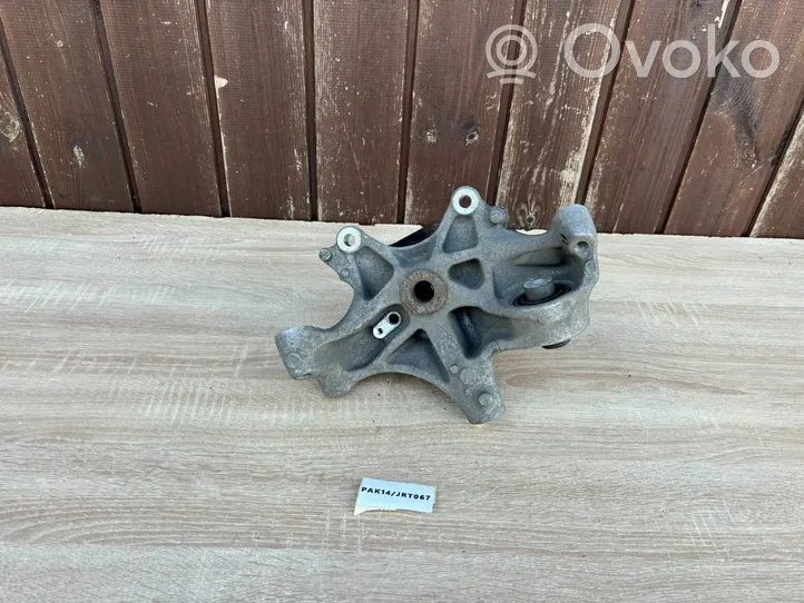 Audi A4 S4 B9 Zwrotnica koła tylnego 8W0505459F