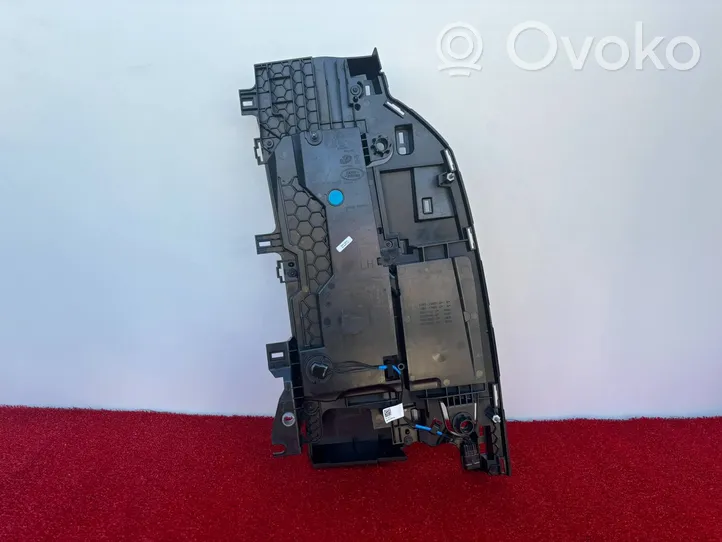 Land Rover Defender Lampa tylna L8B2-13405-BH