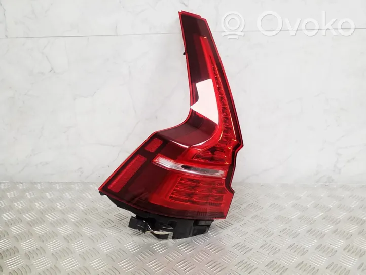 Volvo V60 Lampa tylna 32228898