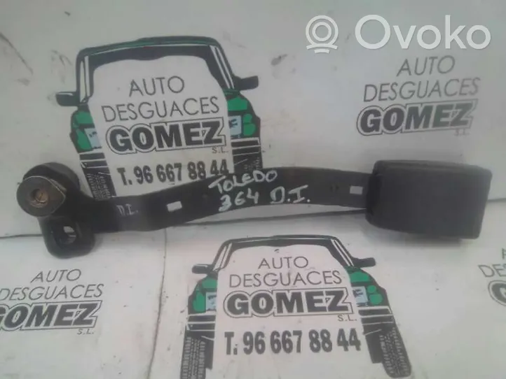 Seat Toledo II (1M) Rear seatbelt buckle 1J4857755E