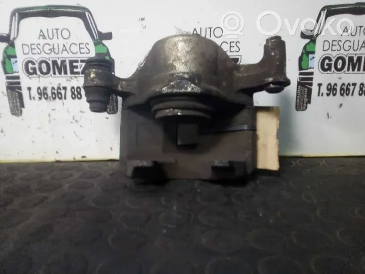 Hyundai Accent Bremssattel vorne 5818025A00