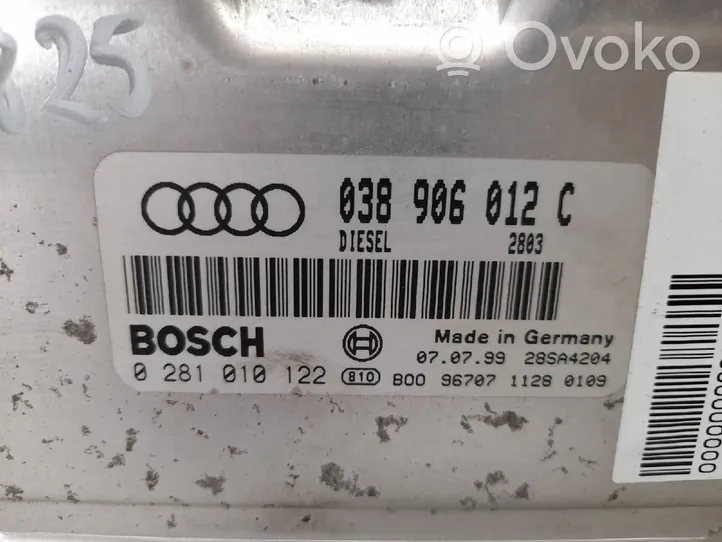 Audi A3 S3 8L Variklio valdymo blokas 038906012C