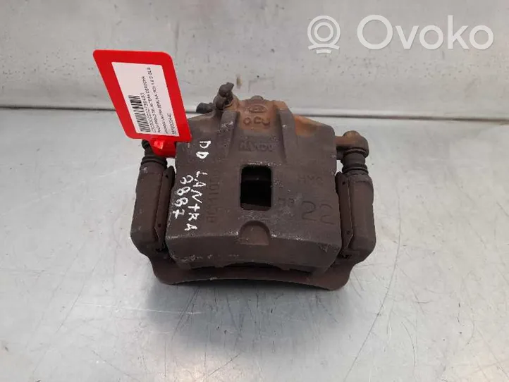 Hyundai Lantra II Front brake caliper 5819029A40