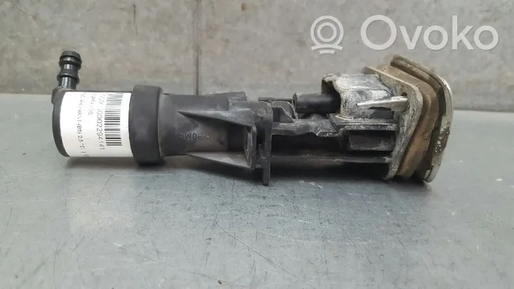 Audi A4 S4 B5 8D Pumpe Scheinwerferreinigungsanlage 