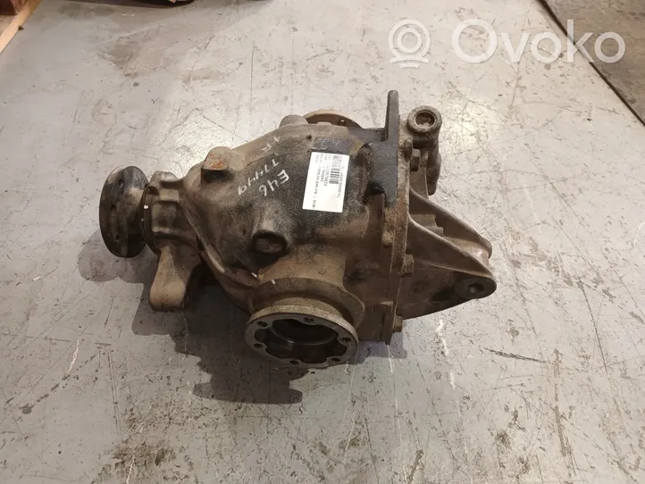 Volkswagen PASSAT B5 Rear differential 