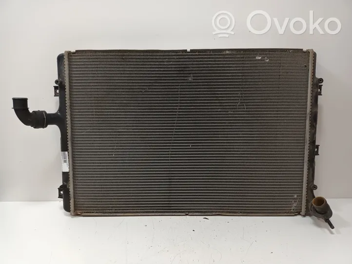 Peugeot Partner Radiateur de refroidissement 3C0121253Q