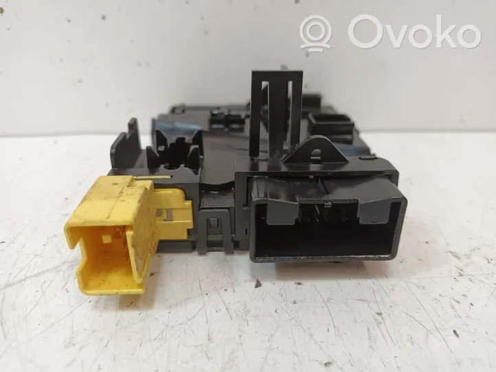 Renault 19 Citu veidu vadības bloki / moduļi 1K0953549