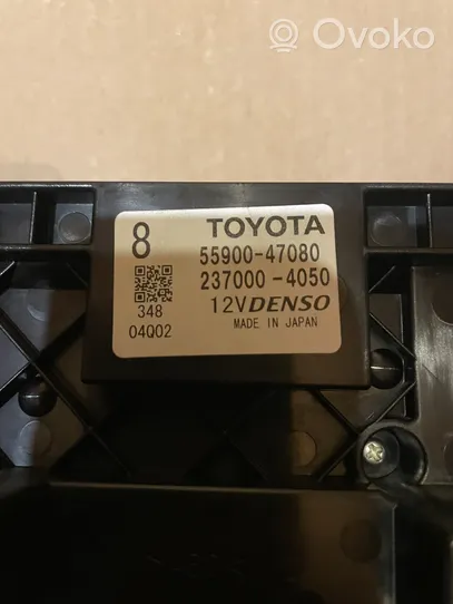 Toyota Prius+ (ZVW40) Panel klimatyzacji 5590047080