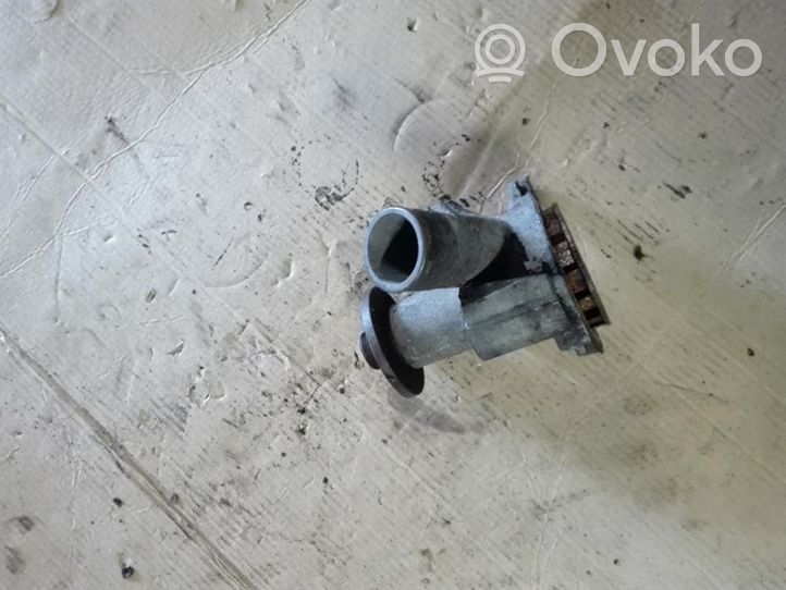 BMW 3 E30 Water pump 