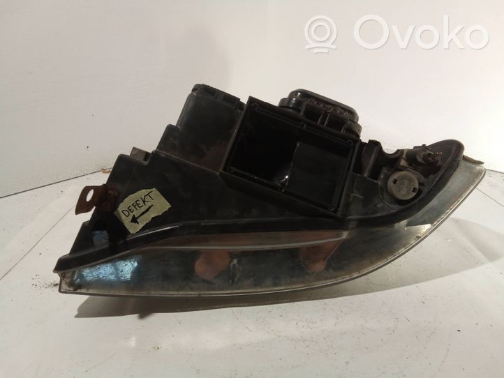 Audi A4 S4 B6 8E 8H Lot de 2 lampes frontales / phare Ya176521