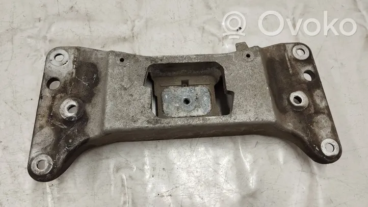 BMW M5 Gearbox mounting bracket 6777613