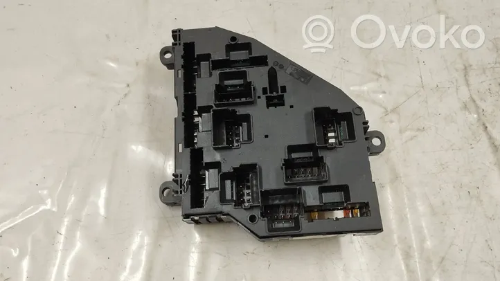 BMW M5 Fuse module 9264923