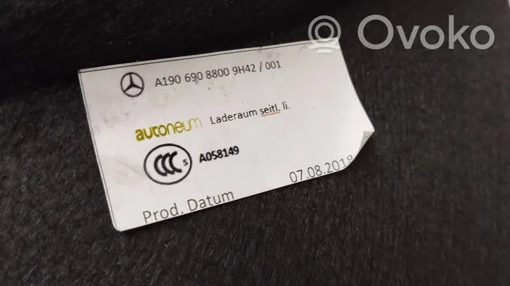 Mercedes-Benz AMG GT R190 C190 Tavaratilan sivuverhoilu A1906908800