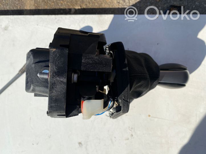 BMW X3 E83 Gear shifter/selector 342033906Z