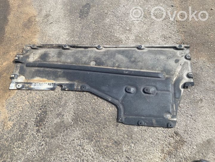 BMW 5 G30 G31 Center/middle under tray cover 7351448