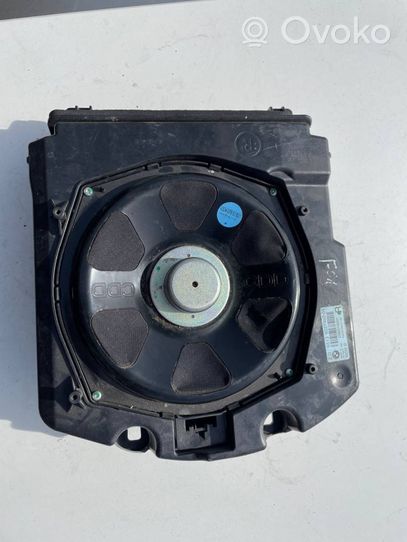 BMW 7 F01 F02 F03 F04 Subwoofer-bassokaiutin 9227482