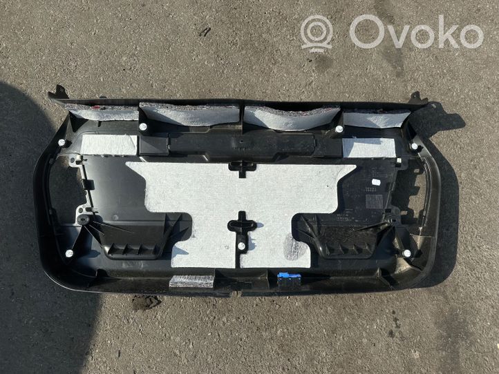 BMW 2 F45 Poszycie / Tapicerka tylnej klapy bagażnika 7300860